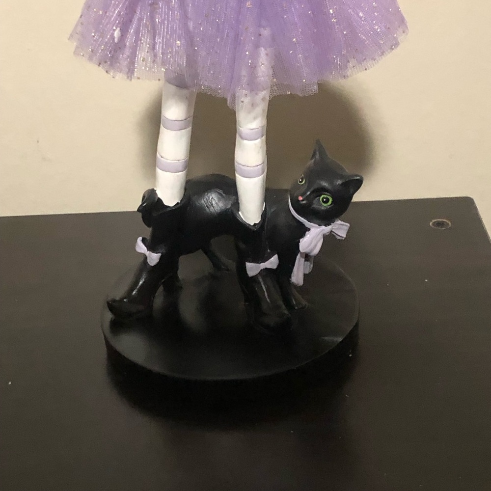 Whimsical Witch Figurine with Black Cat Wand Black Magic Book Halloween 15 Inch - Picture 3 of 5